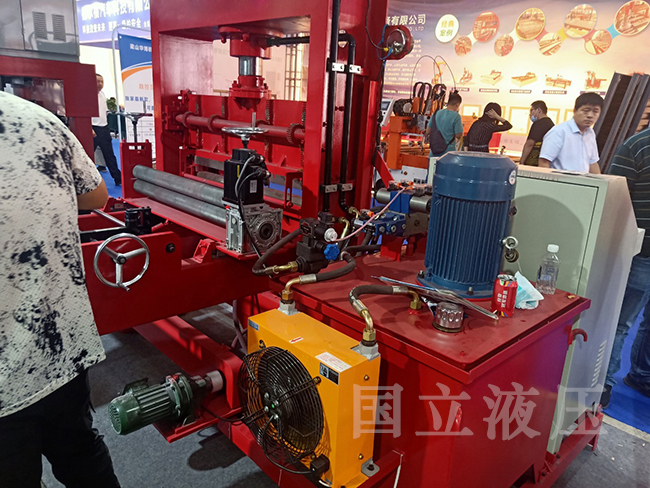 柴油機應急(ji)液壓系統